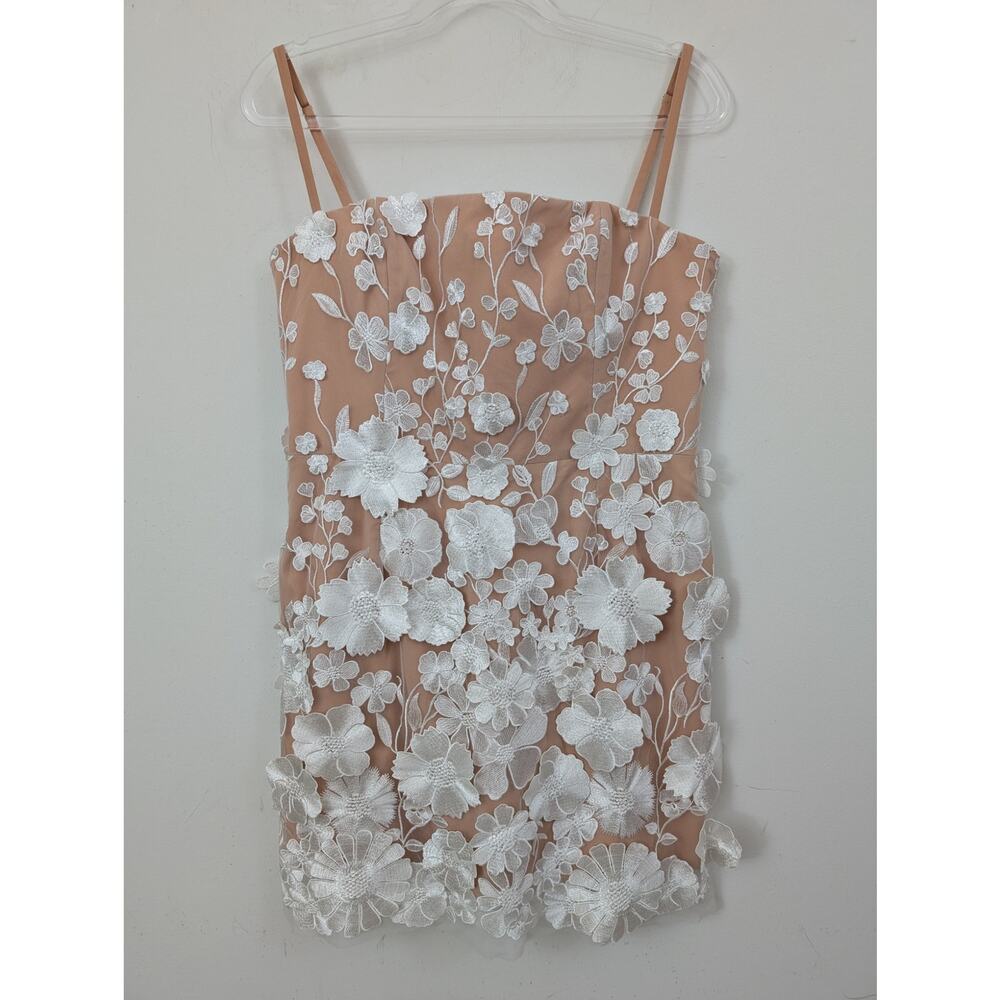 Helsi Hilma White 3D Floral Mini Dress - Picture 4 of 16
